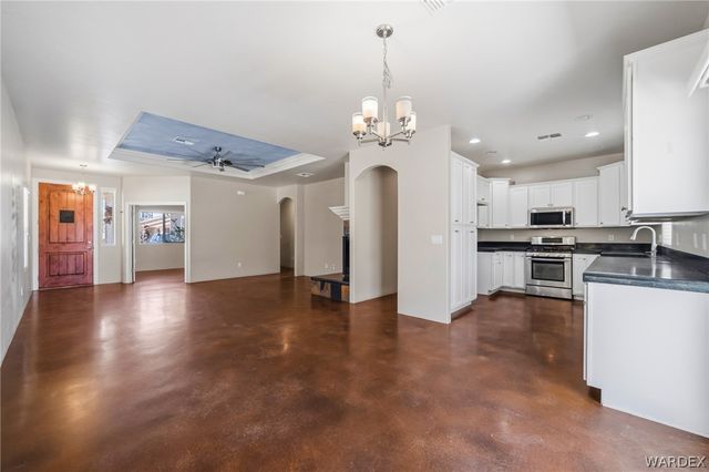 3665 N Irving Street, Kingman, AZ 86409