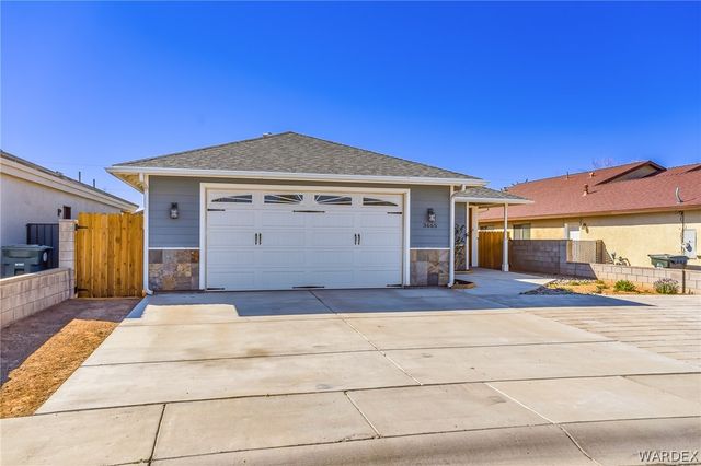 3665 N Irving Street, Kingman, AZ 86409