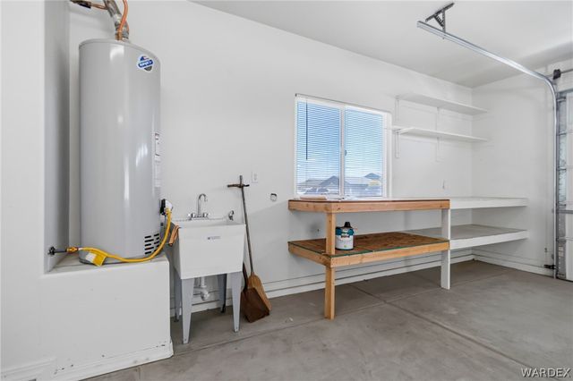 3665 N Irving Street, Kingman, AZ 86409