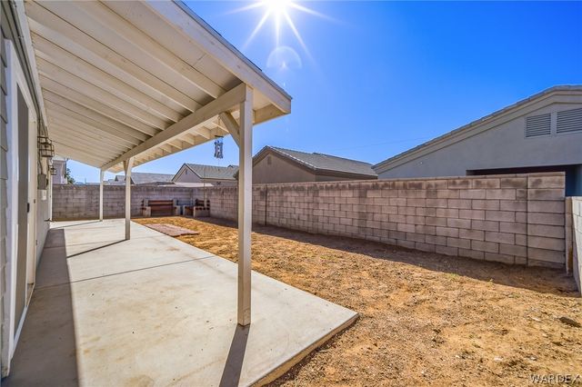 3665 N Irving Street, Kingman, AZ 86409
