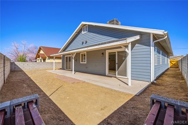 3665 N Irving Street, Kingman, AZ 86409