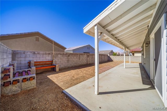 3665 N Irving Street, Kingman, AZ 86409