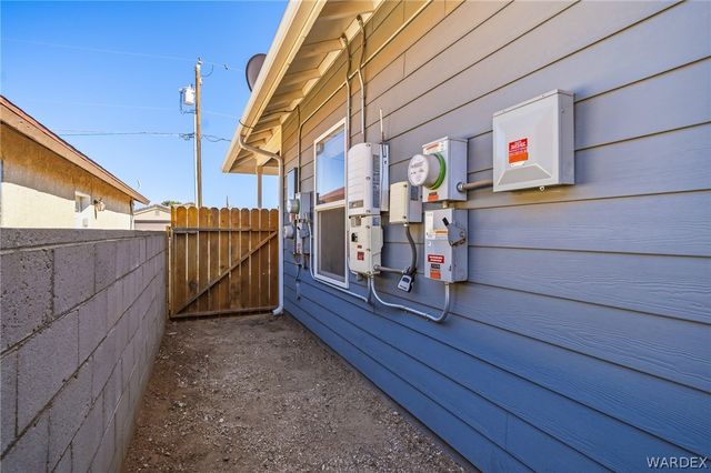 3665 N Irving Street, Kingman, AZ 86409