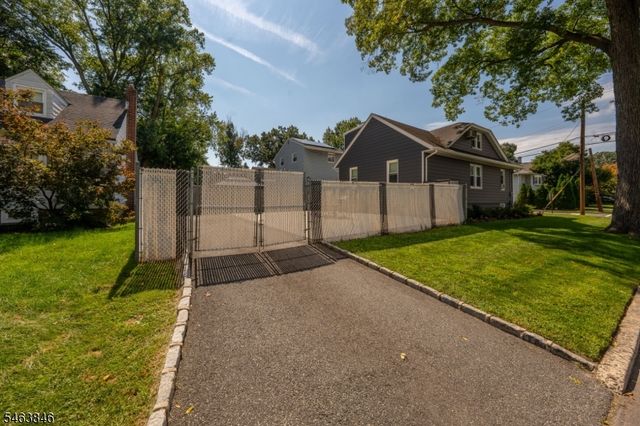 401 John St, Roselle Boro, NJ 07203