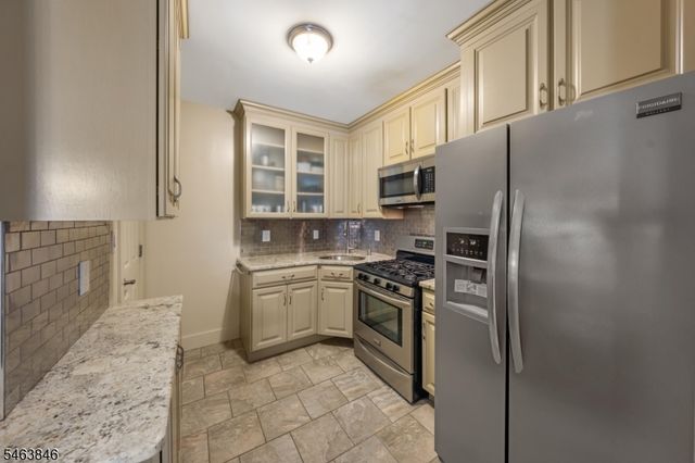 401 John St, Roselle Boro, NJ 07203