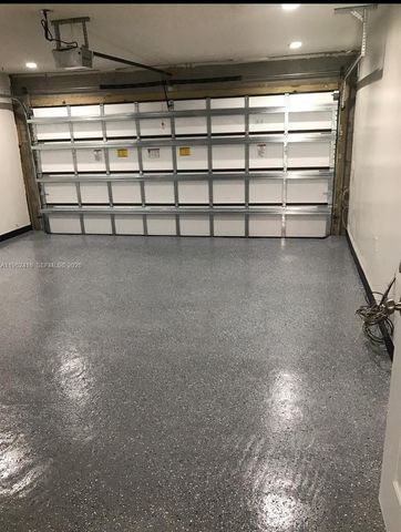 13421 SW 52nd St, Miami, FL 33175