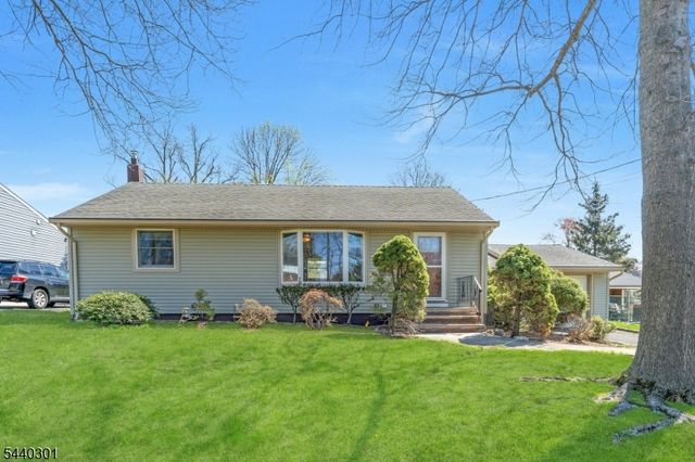20 Kievit Rd, Wayne Twp., NJ 07470