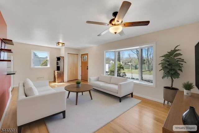 20 Kievit Rd, Wayne Twp., NJ 07470