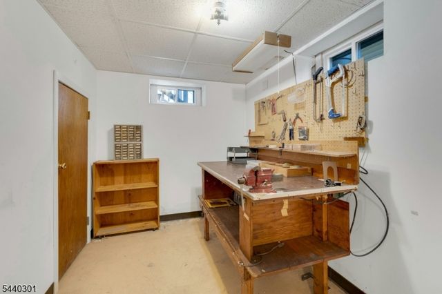 20 Kievit Rd, Wayne Twp., NJ 07470