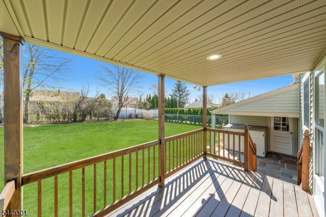 20 Kievit Rd, Wayne Twp., NJ 07470