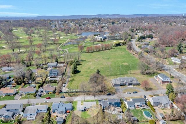 20 Kievit Rd, Wayne Twp., NJ 07470