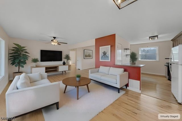 20 Kievit Rd, Wayne Twp., NJ 07470