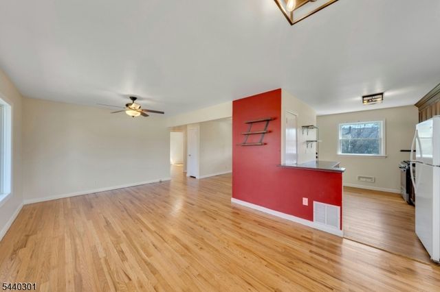 20 Kievit Rd, Wayne Twp., NJ 07470