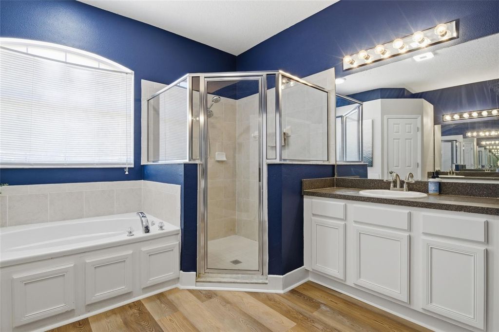 Image 17 of property listing at 5347 CAPE HATTERAS DRIVE, Clermont, FL 34714