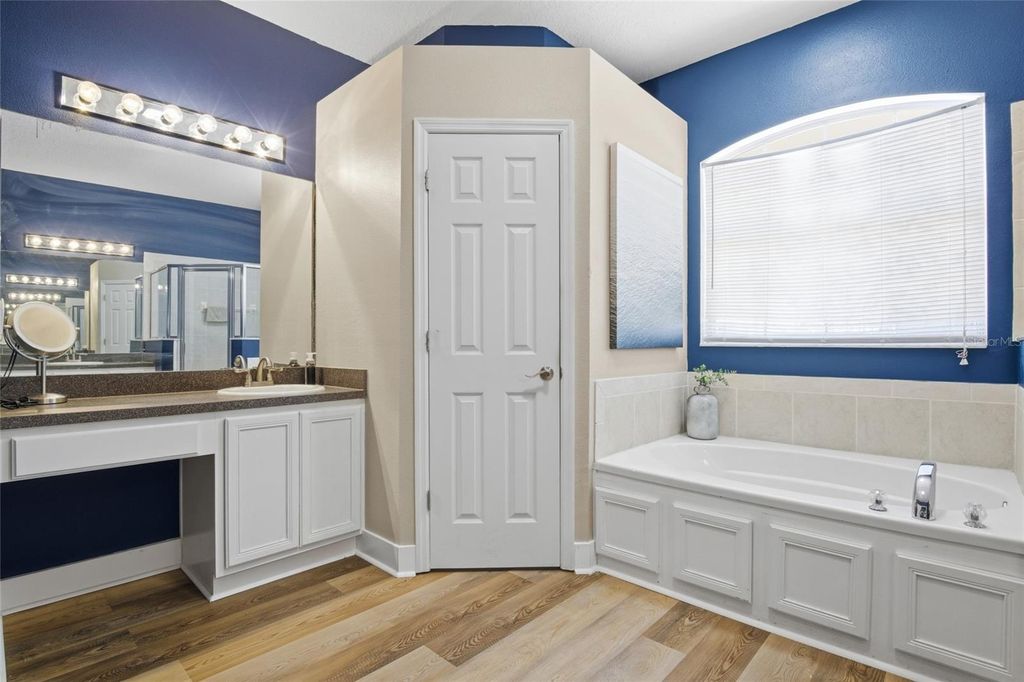 Image 18 of property listing at 5347 CAPE HATTERAS DRIVE, Clermont, FL 34714