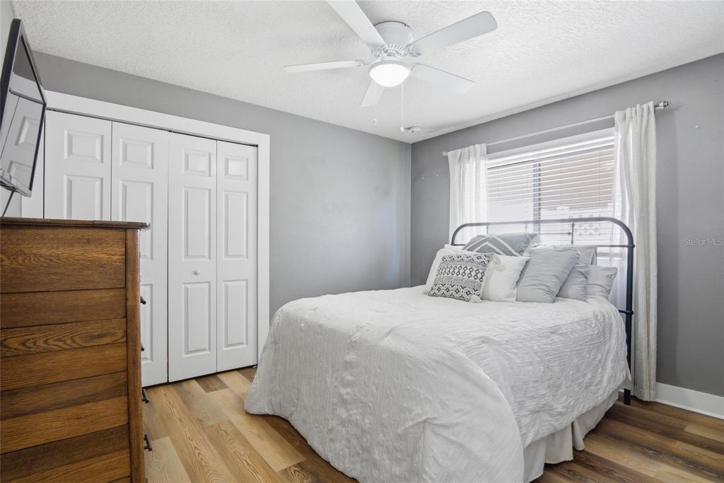 Image 20 of property listing at 5347 CAPE HATTERAS DRIVE, Clermont, FL 34714