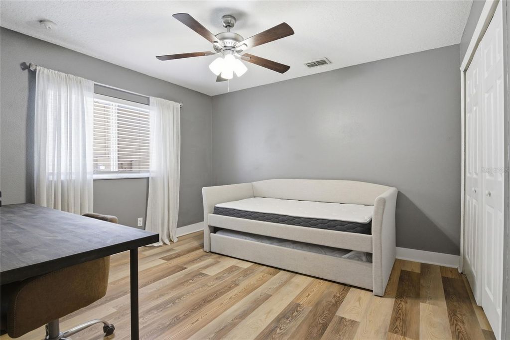 Image 22 of property listing at 5347 CAPE HATTERAS DRIVE, Clermont, FL 34714