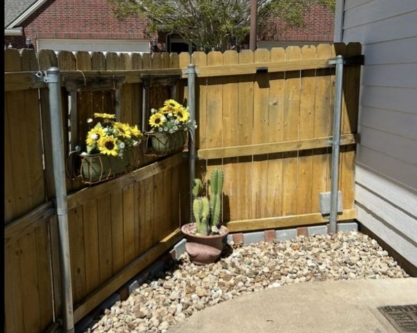 1608 Culture Lane, College Station, TX 77845