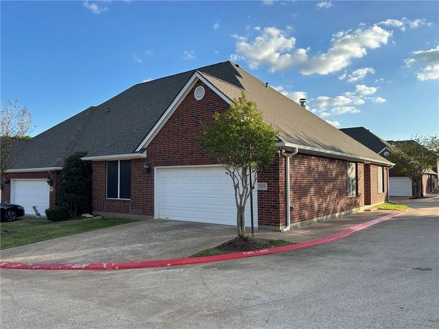 1608 Culture Lane, College Station, TX 77845