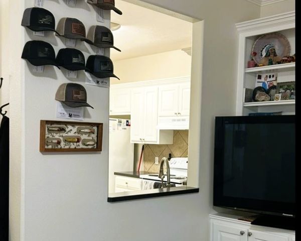 1608 Culture Lane, College Station, TX 77845