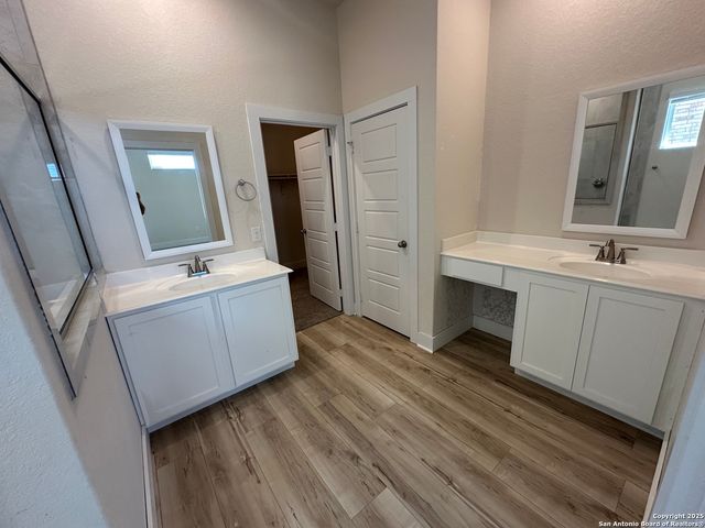163 Abigail Alley, San Antonio, TX 78253