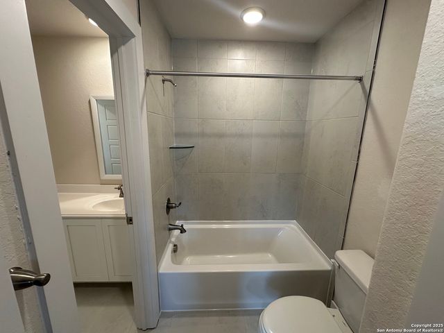 163 Abigail Alley, San Antonio, TX 78253