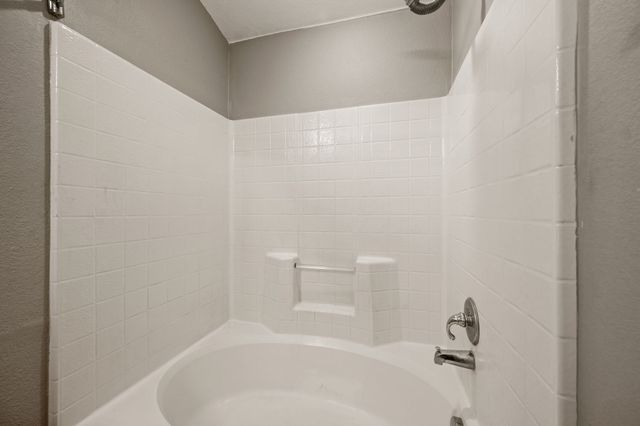 5948 Melanie Drive, Fort Worth, TX 76131