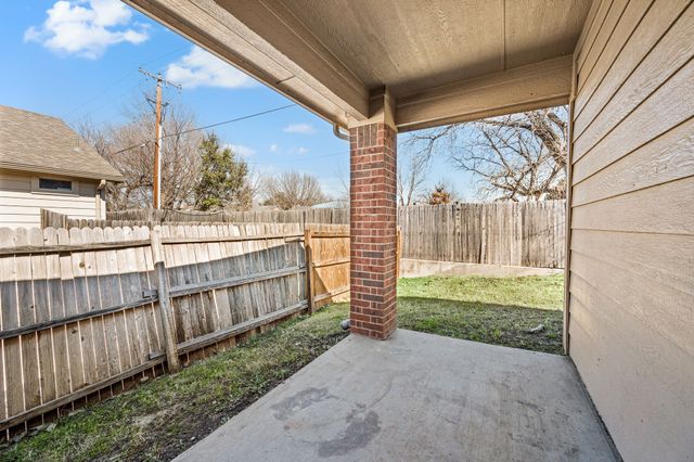 5948 Melanie Drive, Fort Worth, TX 76131