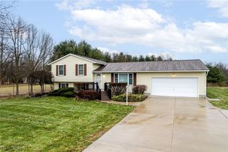 1838 Sandy Lake Road, Ravenna, OH 44266