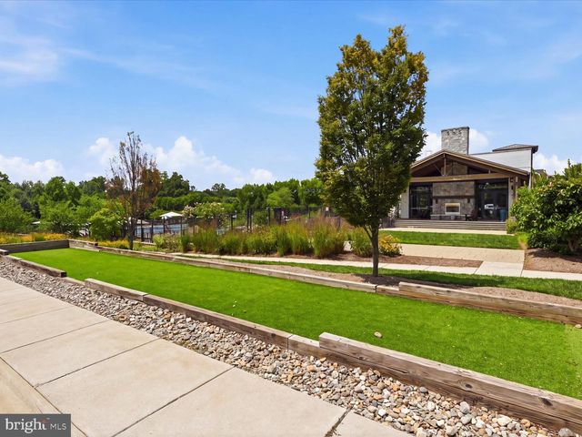 117 STOWE DR, Gaithersburg, MD 20878