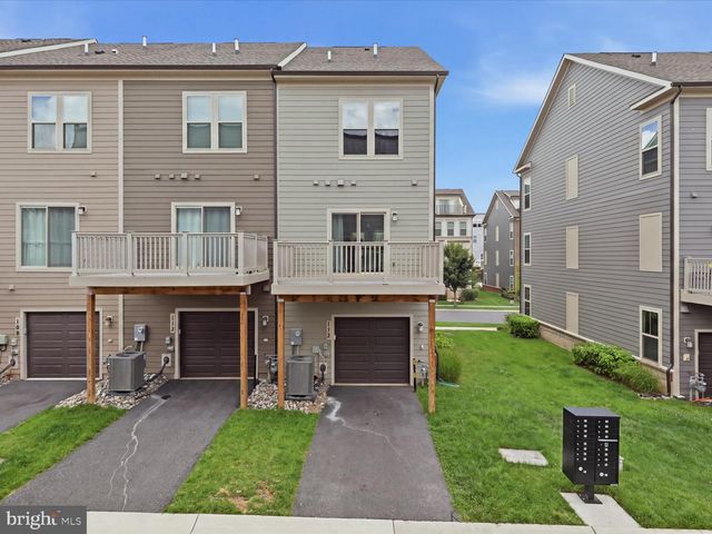 117 STOWE DR, Gaithersburg, MD 20878