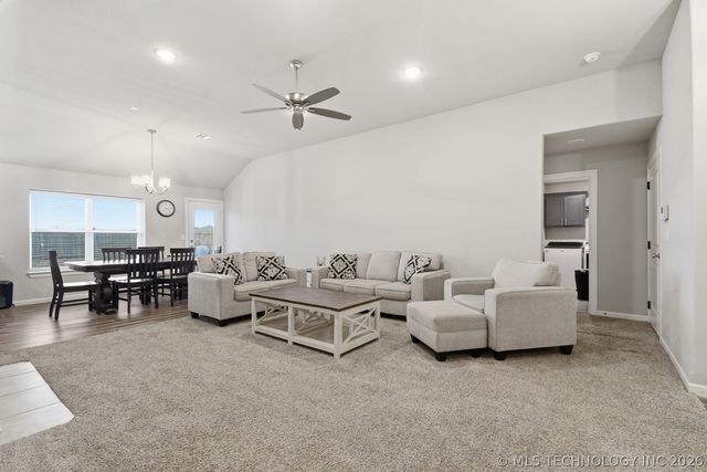 13421 N 132nd East Avenue, Collinsville, OK 74021