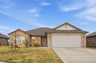 13421 N 132nd East Avenue, Collinsville, OK 74021
