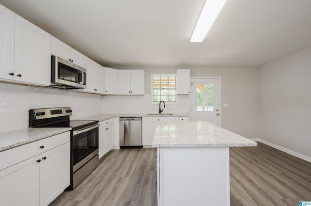 1201 7TH AVENUE N, Pleasant Grove, AL 35127