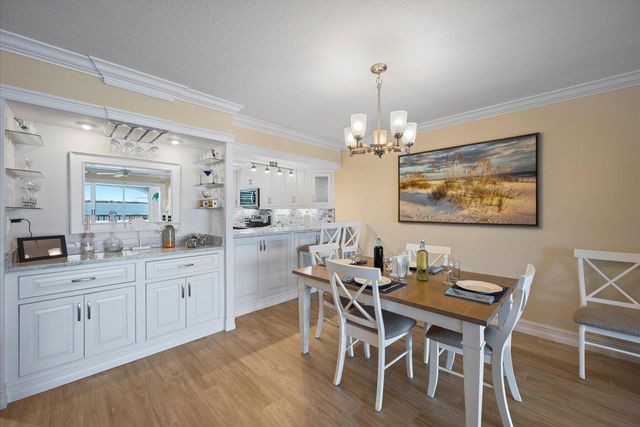 1550 NE Ocean Boulevard A305, Stuart, FL 34996