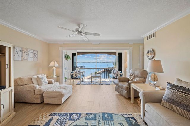 1550 NE Ocean Boulevard A305, Stuart, FL 34996