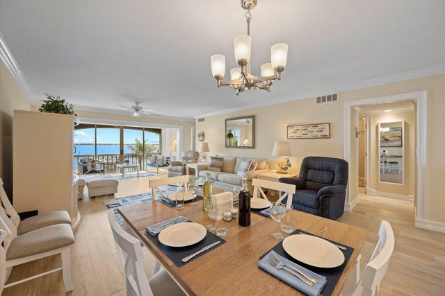 1550 NE Ocean Boulevard A305, Stuart, FL 34996