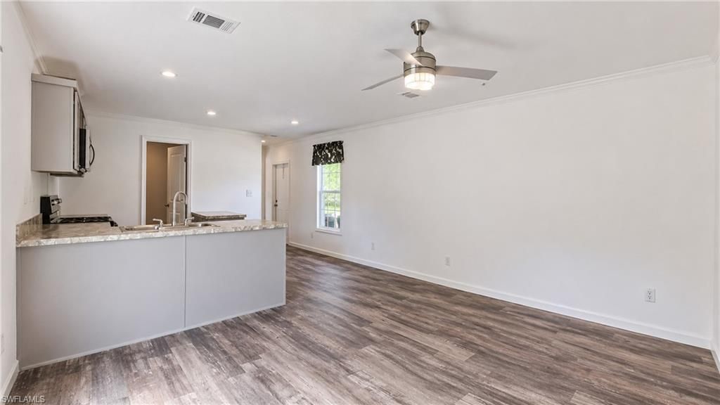 21190 Cypress Park CIR, ESTERO, FL 33928 — photo 5