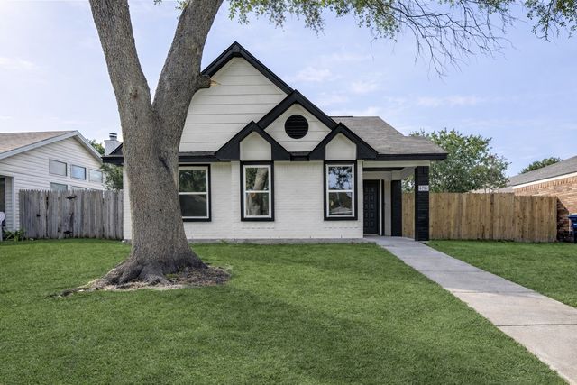 4752 Jasmine Drive, Fort Worth, TX 76137