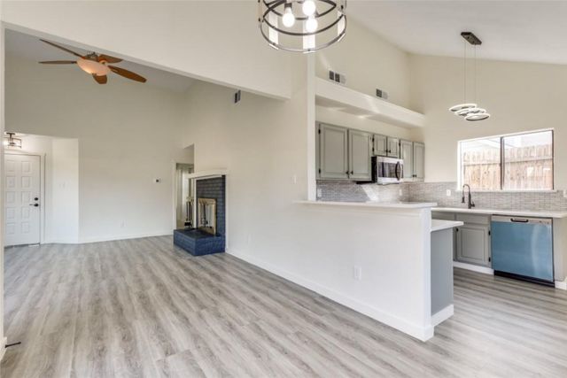 4752 Jasmine Drive, Fort Worth, TX 76137