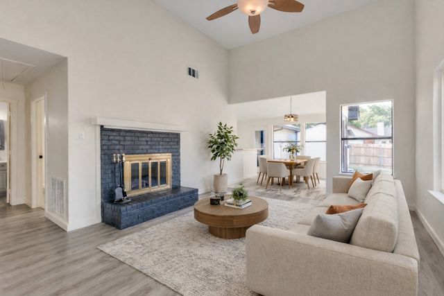 4752 Jasmine Drive, Fort Worth, TX 76137