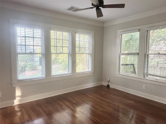 312 Le Grande Ave, Austin, TX 78704