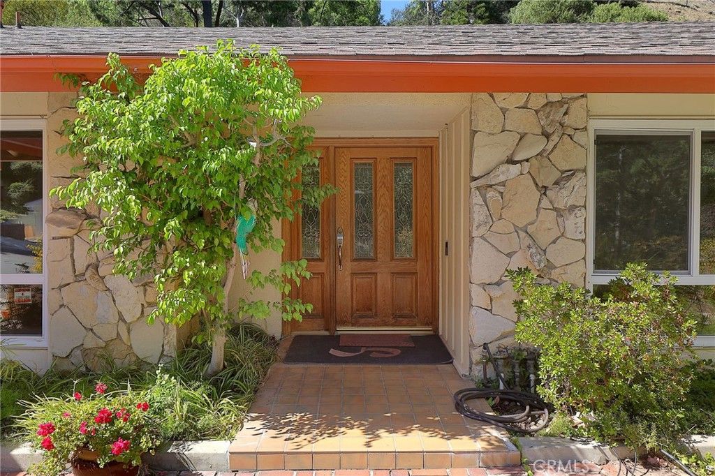 3433 Green Vista Drive, Encino, CA 91436 — photo 4
