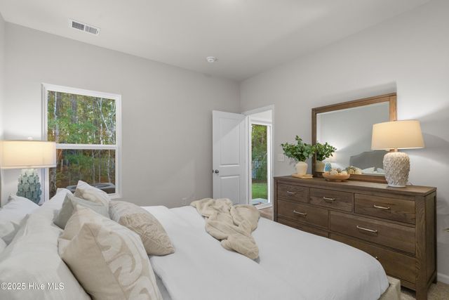 816 Palm Frond Way NW, Calabash, NC 28467