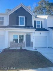 816 Palm Frond Way NW, Calabash, NC 28467