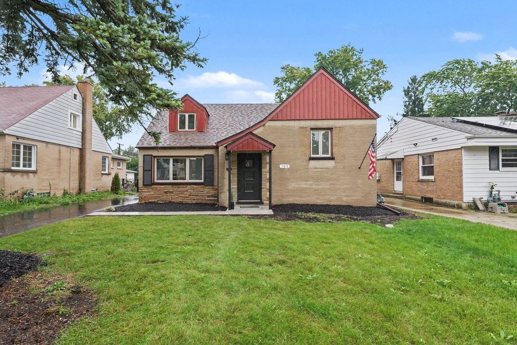 107 S Hi Lusi Avenue, Mount Prospect, IL 60056 — exterior