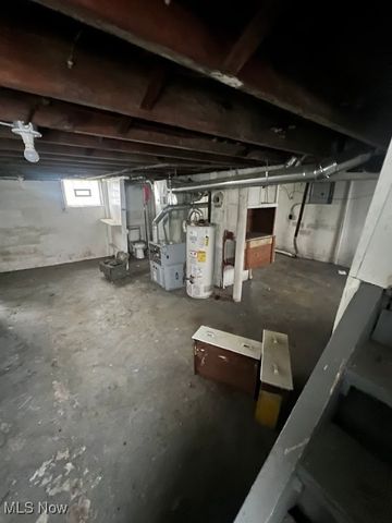 13208 Maplerow Avenue, Cleveland, OH 44105