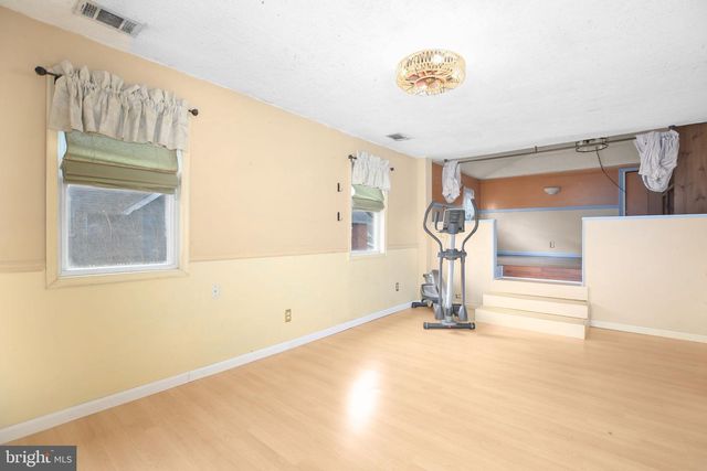 1415 FRANKLIN ST, Fredericksburg, VA 22401