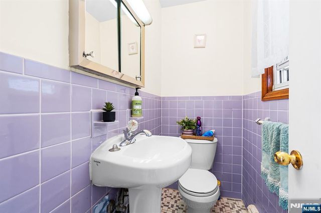 710 N 5th Street, Harrison, NJ 07029
