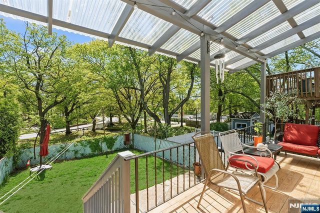 710 N 5th Street, Harrison, NJ 07029
